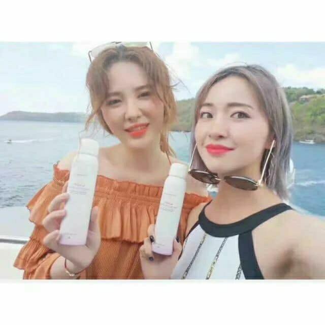 Chai xịt make up CUIR  Dạng lỏng