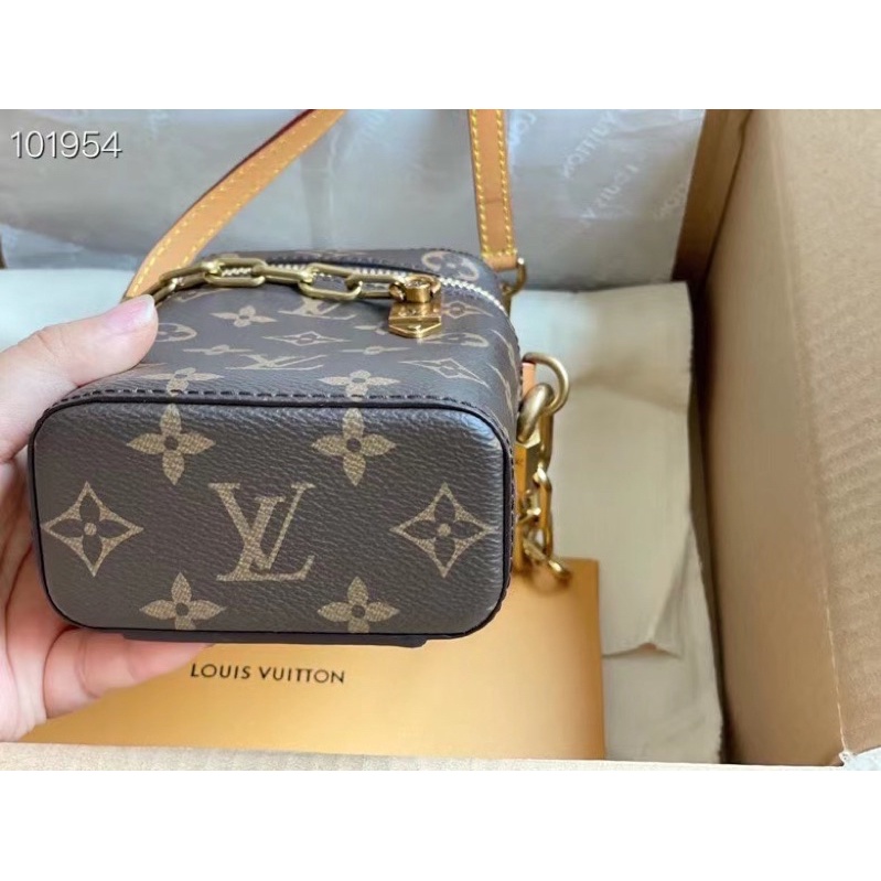 Túi đeo chéo đựng điện thoại nữ thương hiệu Louis Vuitton LV da thật cao cấp