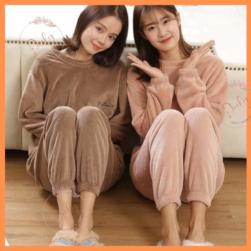 Set Đồ Bộ Lót Lông Cừu Dài Tay Dày Dặn Thêu Chữ Mặc Ở Nhà Mùa Đông Siêu Ám Áp Thoải Mái