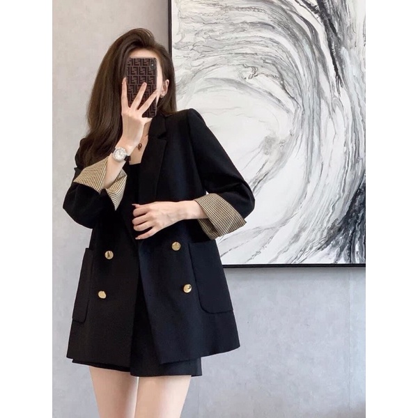 Blazer suông tay phối kẻ