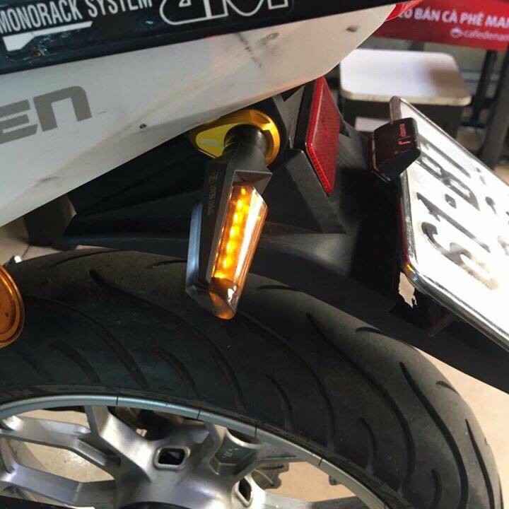 xinhan spirit beats - giá 1 cặp