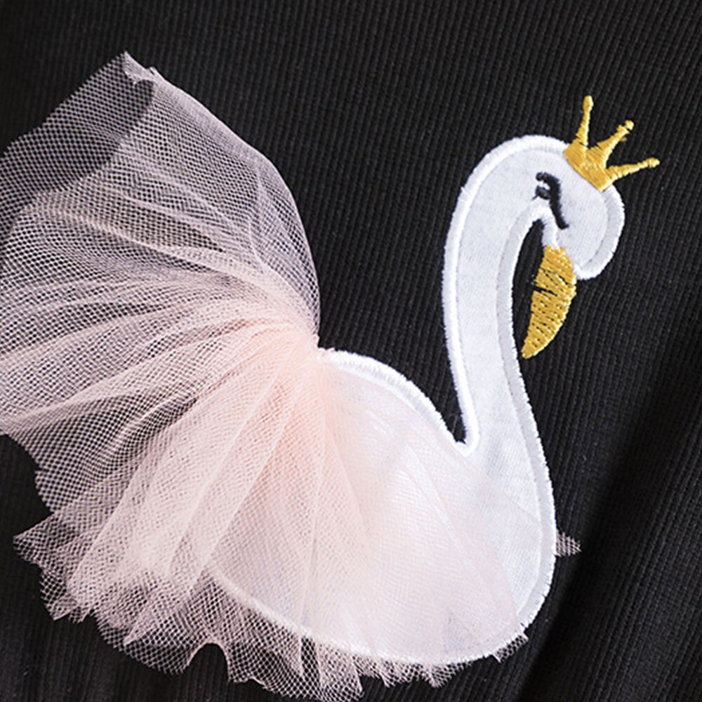 Đầm phối ren Bear Leader in họa tiết thiên nga hoạt hình thời trang mùa hè thích hợp cho bé gái