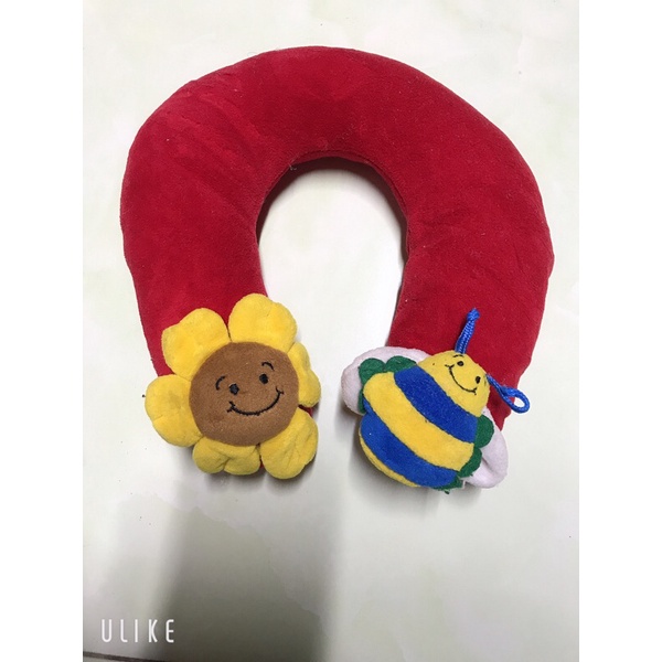 Gối cổ cho bé