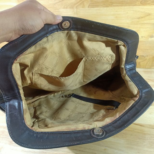 Túi du lịch da thật secondhand  110512