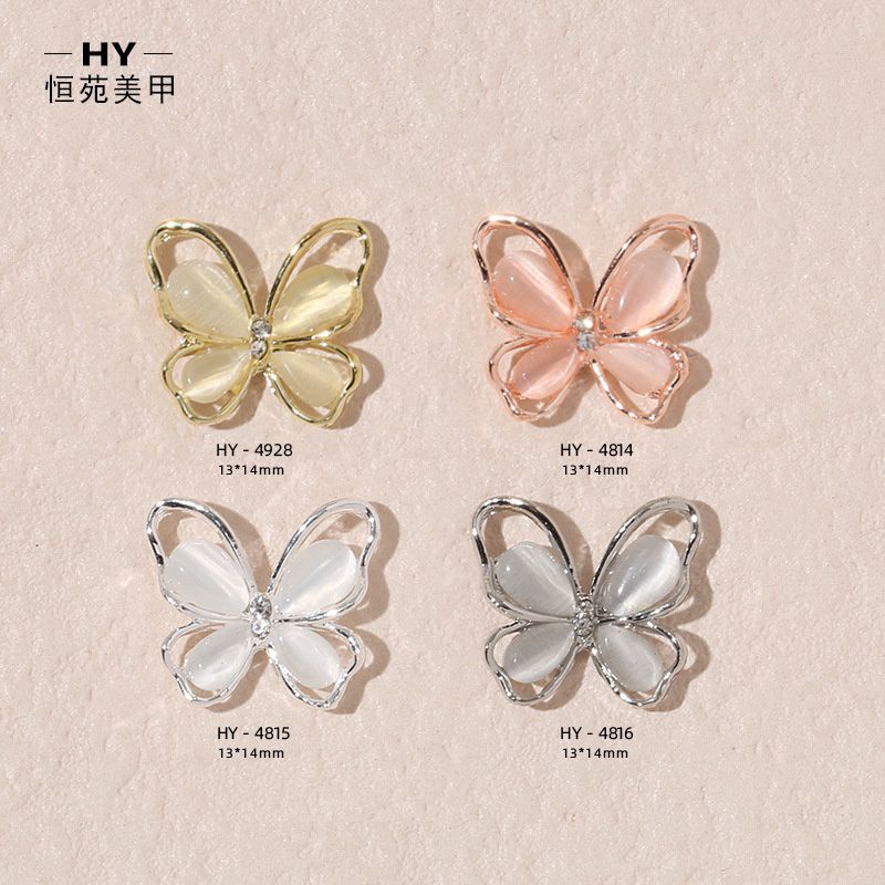 Charm nail 2k .Giá rẻ nhất. charm bướm đá khối mẫu mới