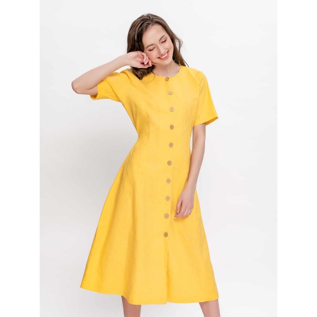 Đầm Linen Ngắn Tay Vàng - YV LE & CO