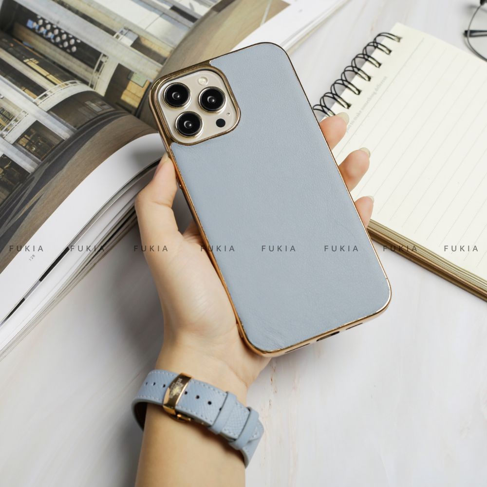 Ốp da thủ công viền Gold Swift dành cho IPhone 14/14Plus/14Pro/14Promax/13/13Pro/13Promax/12/12Pro/12Promax ODTC139