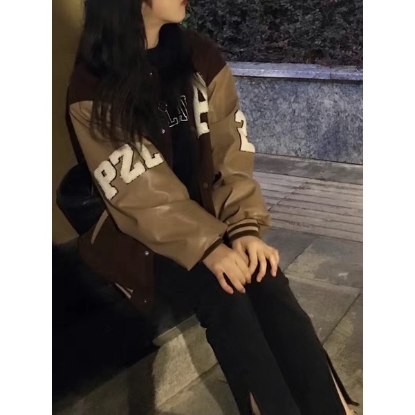 Áo khoác bomber jacket varsity nam nữ màu nâu cafe vintage đậm mới thêu chữ A cực chất