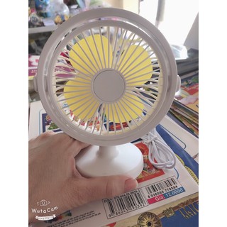 Quạt tích điện mini