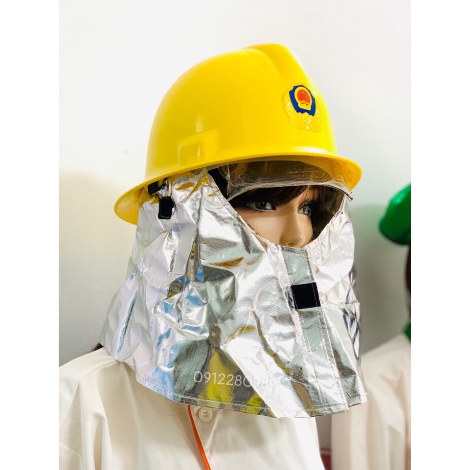 Nón chữa cháy cho lính cứu hỏa _ Hình chụp thật