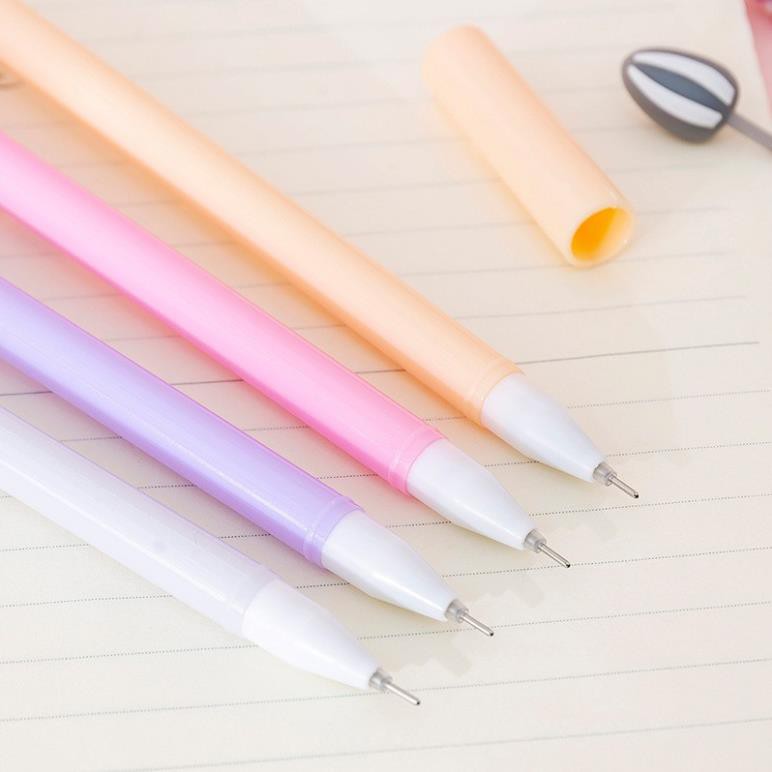 Bút nước chuột mọc đồ trên đầu