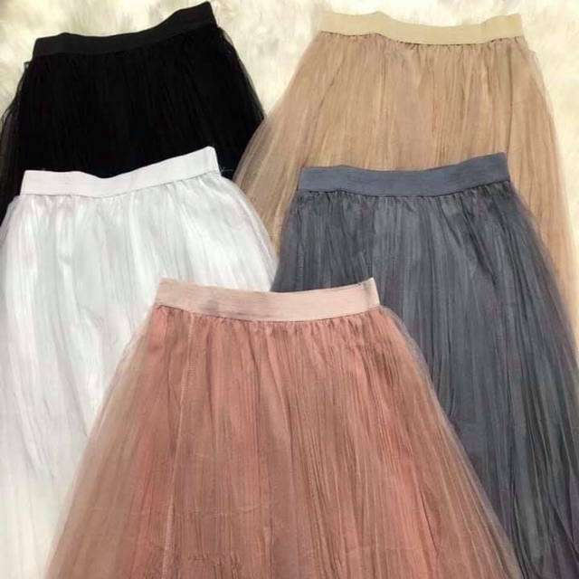 Chân váy xoè bồng