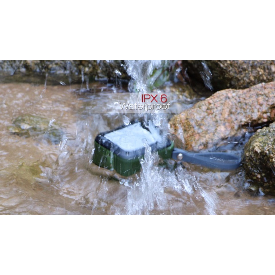 Loa Bluetooth Không Dây W-KING S7 Chống Nước Hỗ Trợ TF / FM / AUX / NFC
