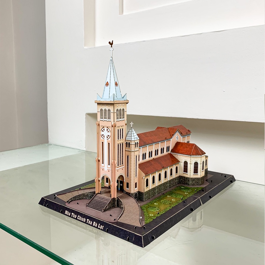 Bộ Lắp Ráp Mô Hình 3D Nhà Thờ Chính Tòa Đà Lạt - Nhà Thờ Con Gà TAYTA