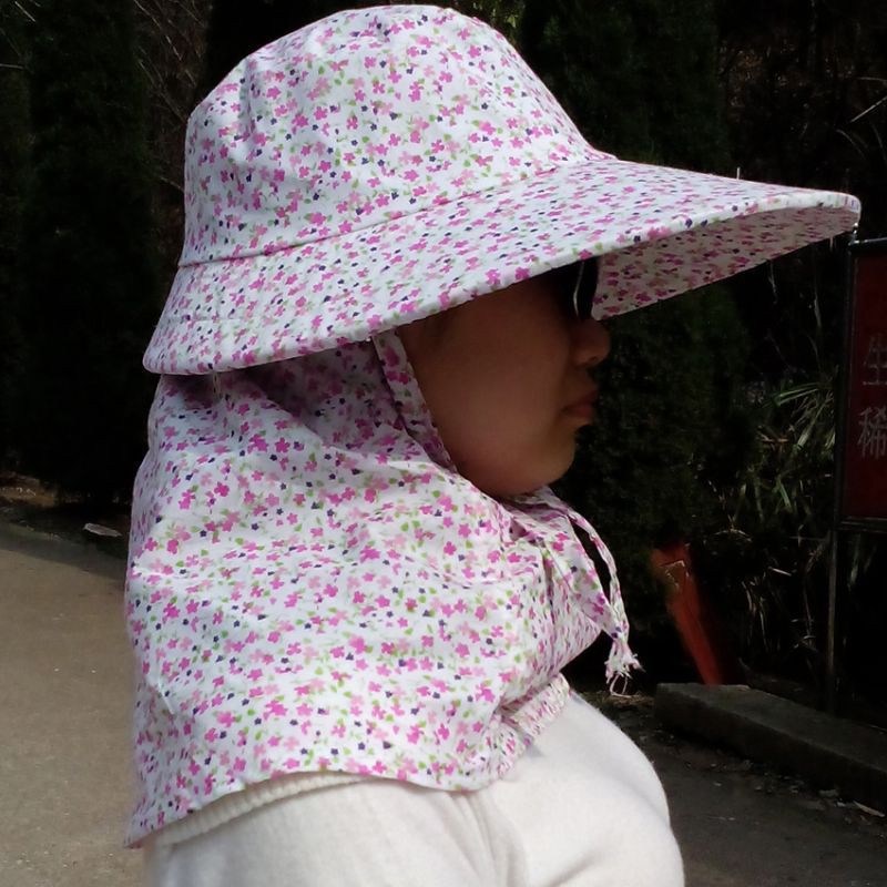 Nón chống nắng hình hoa,,,