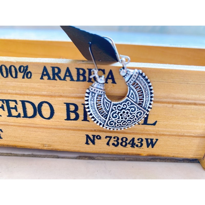 Khuyên tai Hàn Quốc