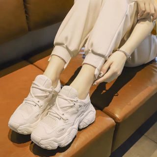 Giày Sneaker Trắng Basic Đồng Niên Cá Mực Hầm Mật