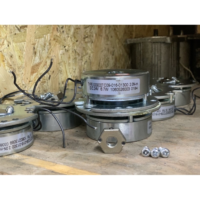 Phanh Từ Hãm Mô Tơ - Điện 24vol Lục Hãm 1 Tấn
