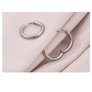 Khuyên titan nam nữ tròn basic vân sần mờ cá tính VSM11