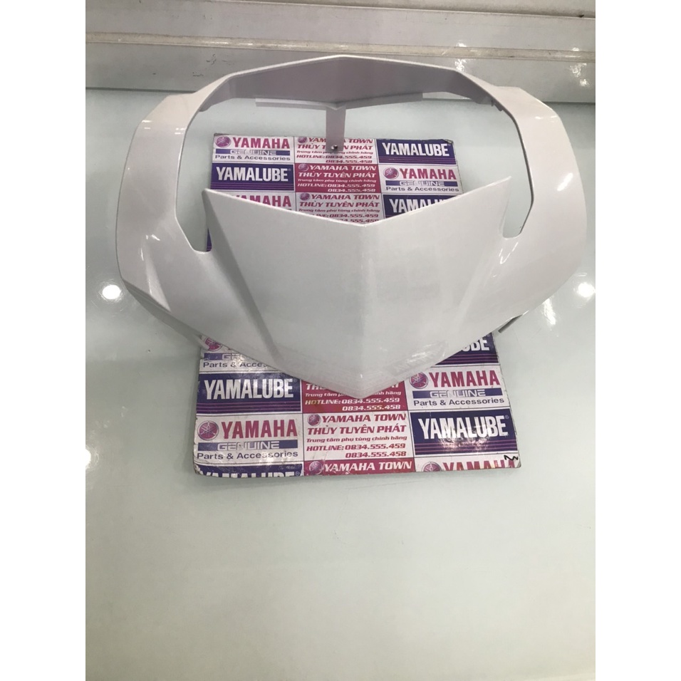 Mão ốp đầu trắng Yamaha Exciter 150 đời 2015-2018 zin chính hãng 100%