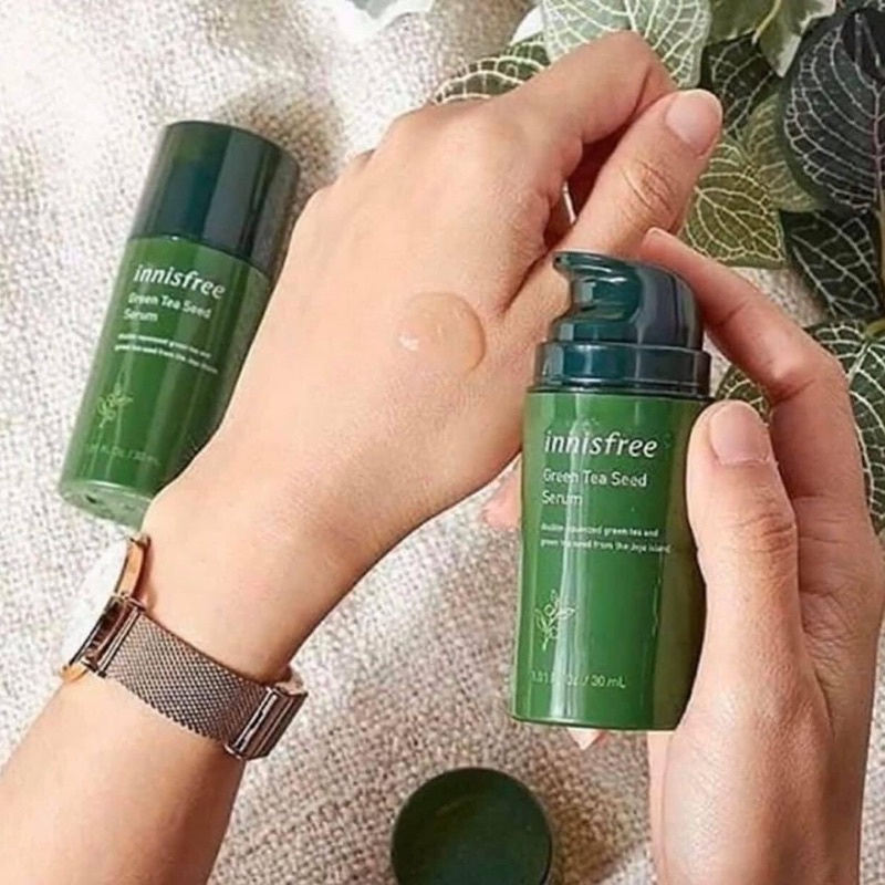 Tinh chất serum trà xanh kiềm dầu, cấp nước sâu, giảm ngừa m:un Innisfree Green Tea Seed Hàn Quốc 30ml