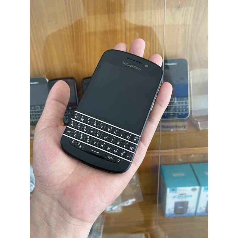 Điện thoại BlackBerry Q10 máy thay vỏ new