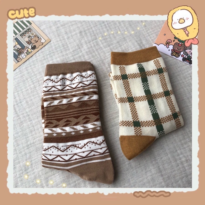 Set tất vớ tone màu ấm áp họa tiết kẻ sọc làm quà tặng - Guncutu