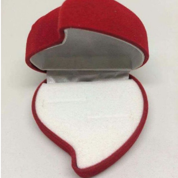 Hộp Đựng Nhẫn Đôi Hình Trái Tim Siêu Đẹp