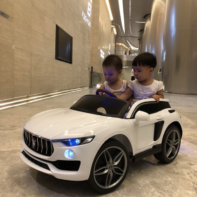 [Bảo hành 6 tháng] Xe ô tô trẻ em KuPai 2021 | H9 4 động cơ mạnh mẽ nhiều tính năng
