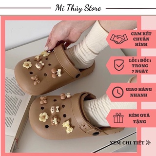 (Hàng sẵn) Dép cross crocs mẫu mới mũi tròn sticker chibi nơ dễ thương