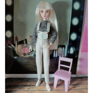 Bộ yếm cho búp bê barbie và xinyi