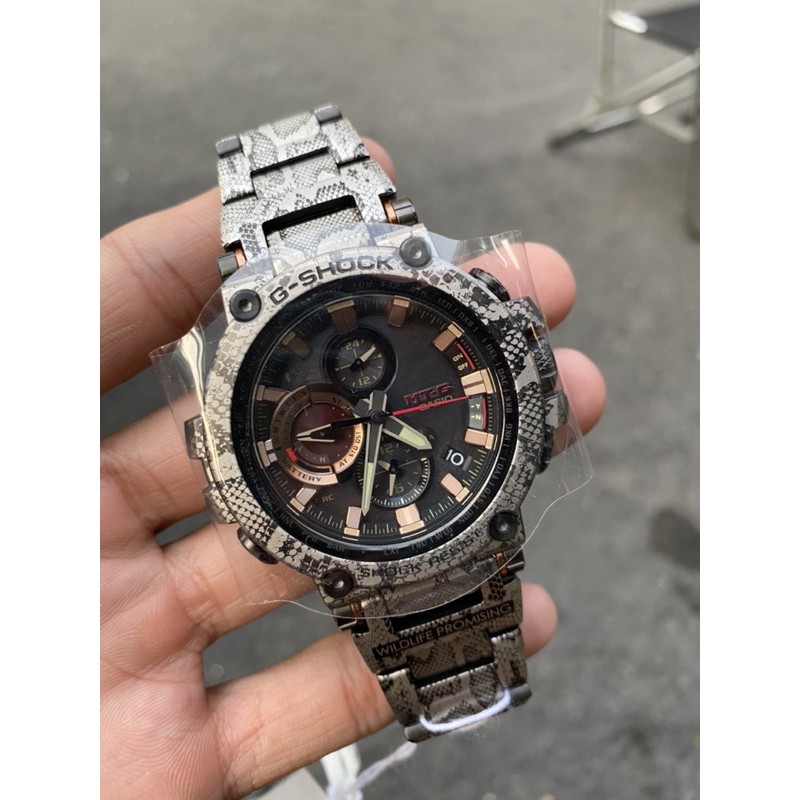 Đồng hồ nam Casio G-shock phiên bản giới hạn MTG-B1000WLP - Kích thước vỏ : 55,8×51,7×14,4mm