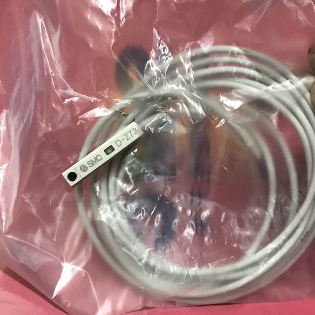 CẢM BIẾN TỪ XI LANH KHÍ NÉN SMC D-A93 - D-Z73