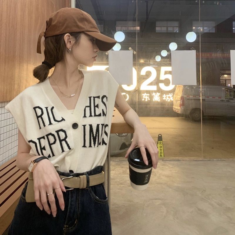 Korean style retro letter fine knit sleeveless breasted loose tank top