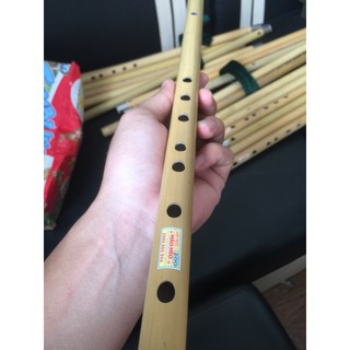 Sáo trúc Mão Mèo D200 La trầm thổi bài buồn