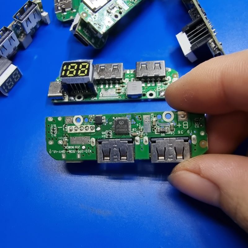Mạch sạc dự phòng có màn hình IC 5508 giá rẻ