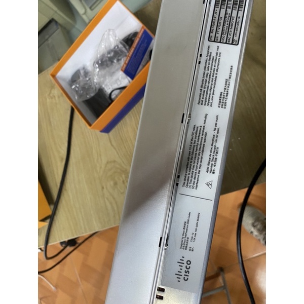 Thiết bị đầu cuối hội nghị truyền hình Cisco SX80