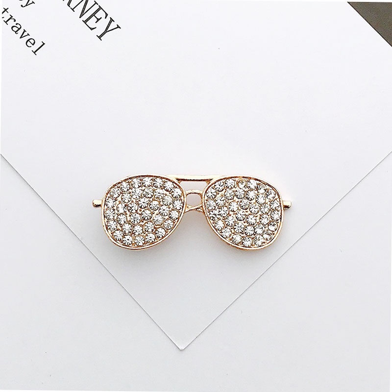 Charms Giày Crocs Jibitz INS DIY Hình Gấu Dễ Thương Có Khóa Cài Làm Quà Tặng Cho Trẻ Em / Phụ Nữ / Bạn Bè / Tiệc Tùng