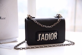 Túi jadior dây xích khắc logo fullbox (Ảnh thật)