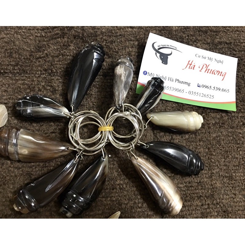 Móc khoá sừng hình con ốc