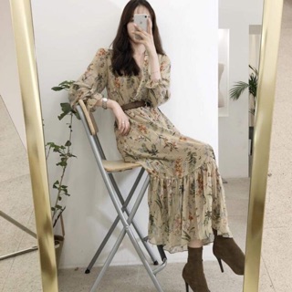 VÁY BÁNH BÈO HOA LÁ