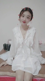 [Hàng oder] Váy trắng bánh bèo