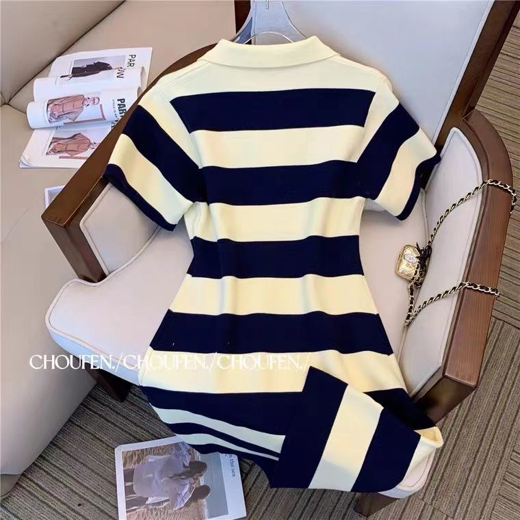 Polo dress 2022 new female summer French small casual temperament foreign style slim fitting knitted skirt