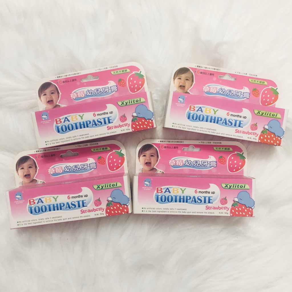 Kem đánh răng Kuku hương trái cây trên 6 tháng