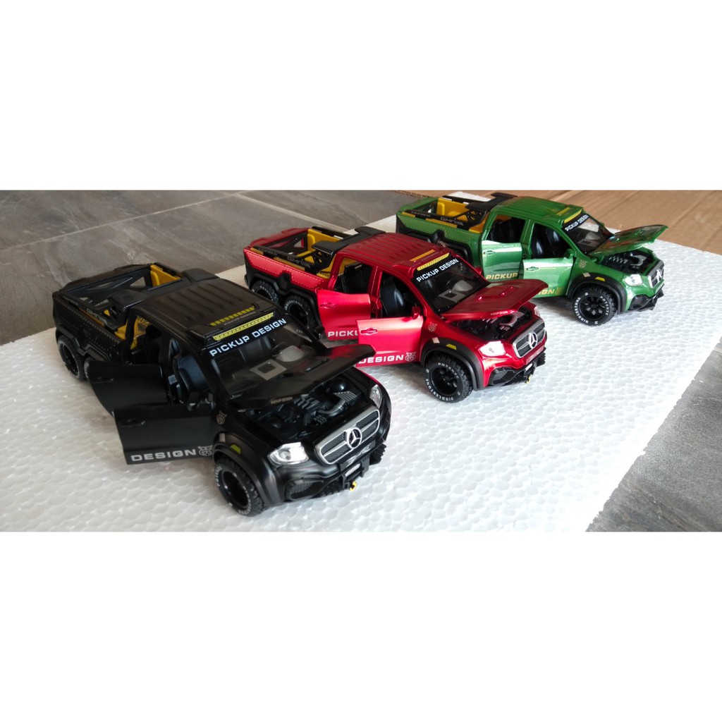 Xe mô hình bán tải Mercedes-Benz X-CLASS Exy Monster X 6X6 tỉ lệ 1:28