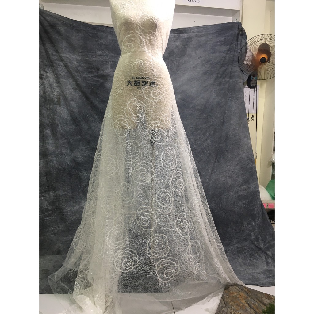 Vải Ren Trắng Hoa Hồng, Ren Kim Sa RM171004 Khổ 1,6m. Vải Renn May Đầm, Renn May Váy Cưới, Renn Thêu Hoa