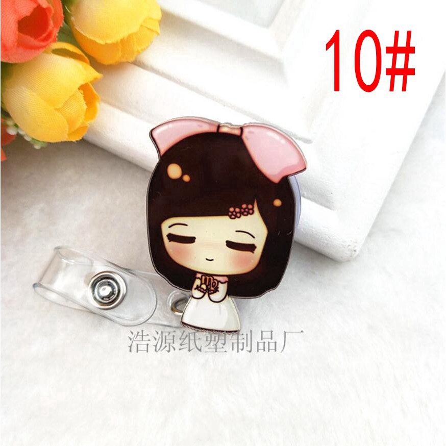 Huy hiệu gắn thẻ ghi tên họa tiết hoạt hình