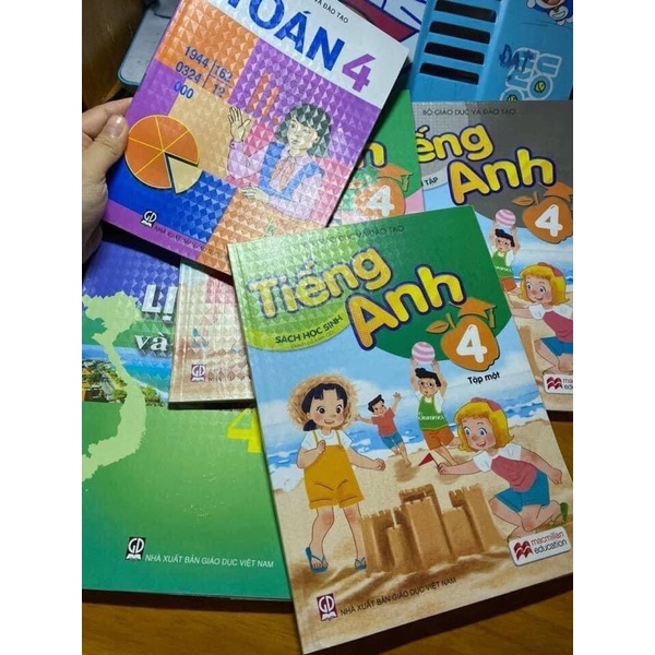set 30 tấm bọc vở cho bé