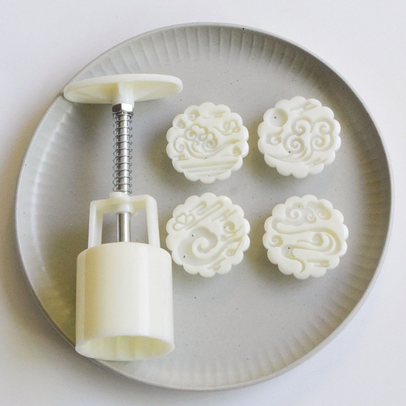 Khuôn Nướng Bánh Trung Thu Hình Đám Mây Hoạt Hình 50g DIY