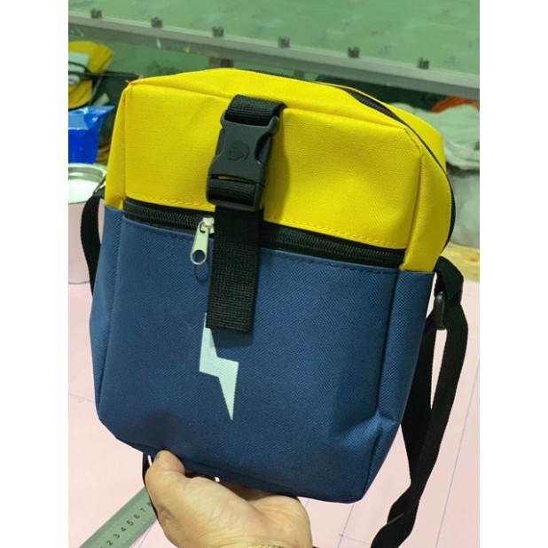 Túi Đeo Chéo Tia Chóp